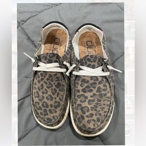 Cute Comfy Leopard Hey Dudes